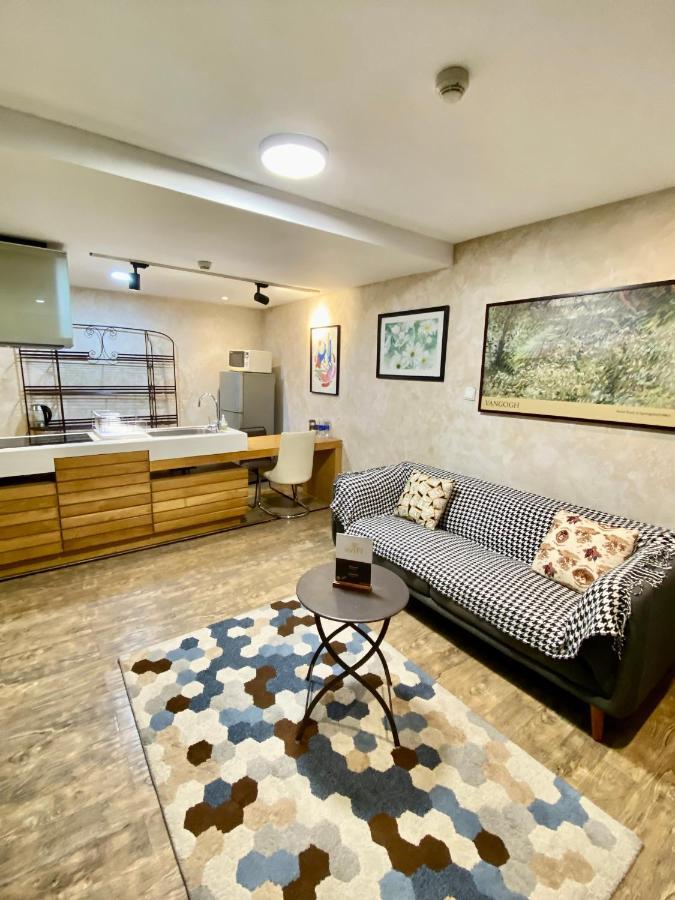 The Palmian City Center Serviced Apartment ホーチミン市 エクステリア 写真