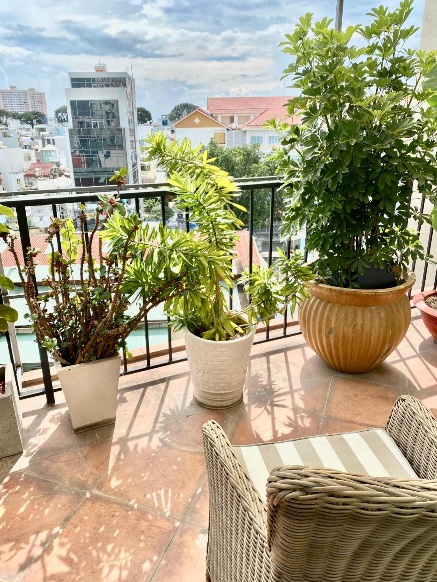The Palmian City Center Serviced Apartment ホーチミン市 エクステリア 写真
